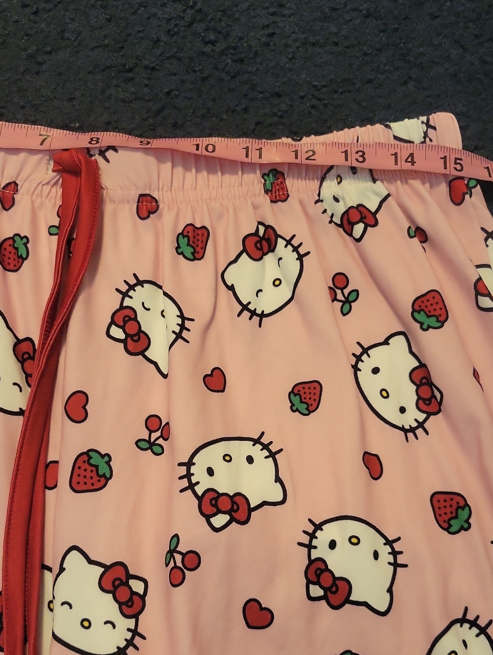 Hello Kitty Pajama Pants - Picture 5 of 7
